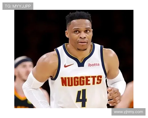 历史三双王威少仍未签约自由球员身份面临赛季开始前的重大选择